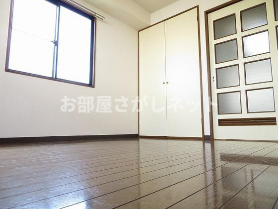 ヴィラージュ浅井のその他|洋室