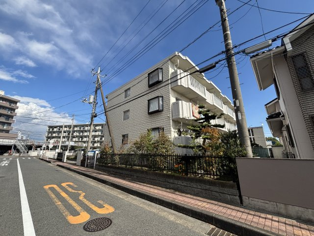 クレサンテームの外観