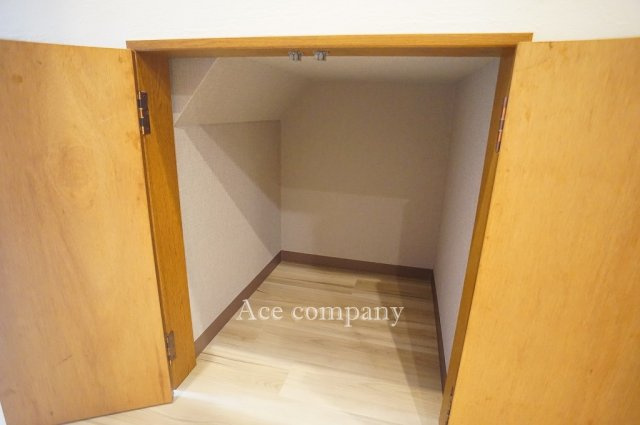 【収納】 | 八尾市本町7丁目 | 1階、階段下収納です♪