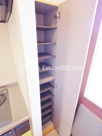 東村山市野口町１丁目のアパートの内装