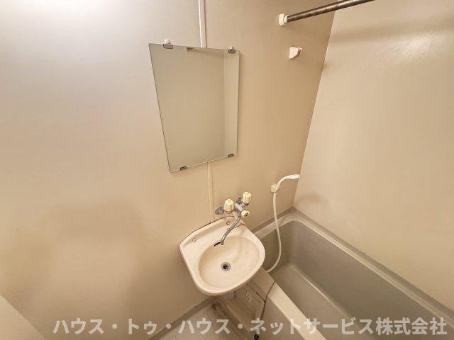 ウィステリア松戸の洗面所