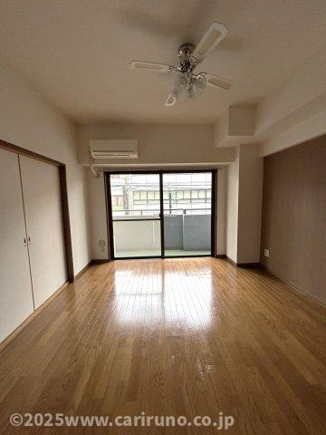 スカイビュウ11の居間・リビング