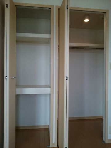 カンファ－　トゥリーの収納