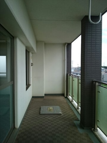 カンファ－　トゥリーのバルコニー