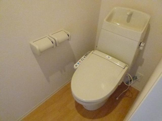 【トイレ】 | クリザンテーム | シャワー付きトイレ