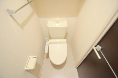 【トイレ】 | Villa Hermitage Court