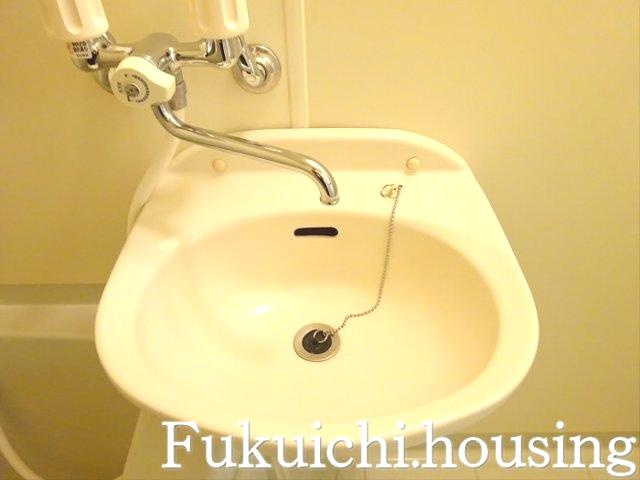 メープルハウスＭ明大前B棟の洗面所