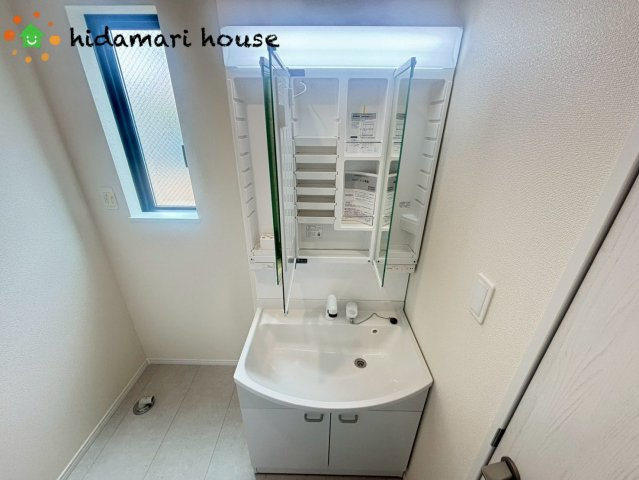 西区佐知川1270　新築戸建　ハートフルAの独立洗面台