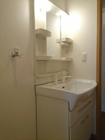 グレイスフル栄　　刈谷市近郊の賃貸はクラスホーム刈谷店の洗面所|広い洗面スペース