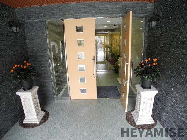 フリーデンSTⅡのエントランス