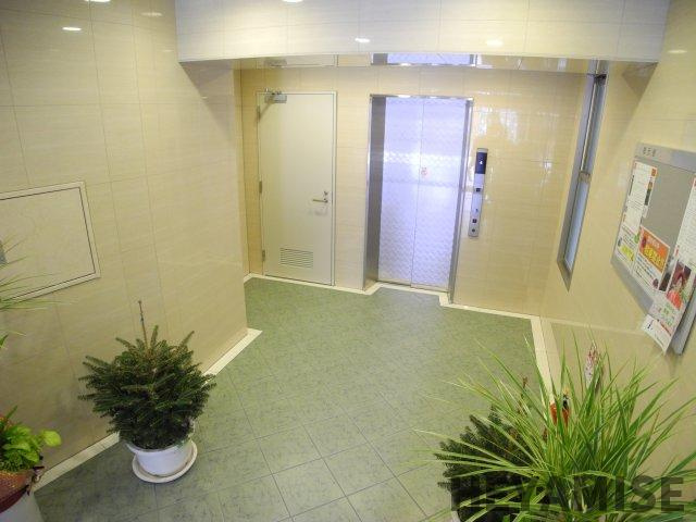 フリーデンSTⅡのロビー