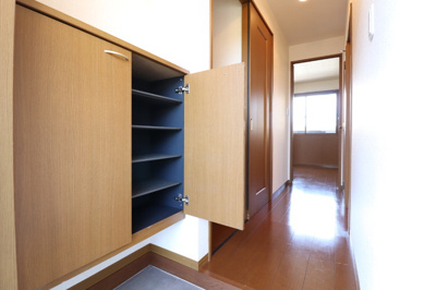 【玄関】 | プレジオ