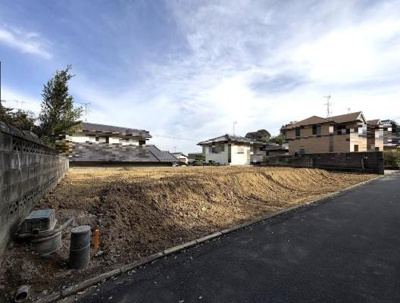 【前面道路含む現地写真】 | 生駒郡斑鳩町稲葉西2丁目 1号地【建築条件なし】【更地】