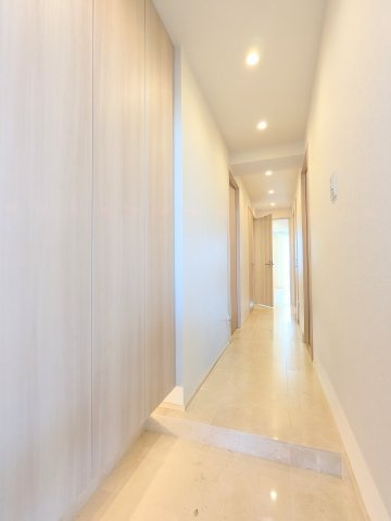 マークス亀戸の玄関|～収納付き玄関写真～