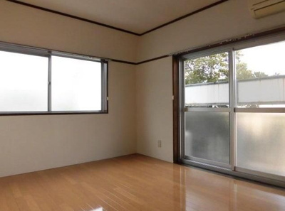 【居間・リビング】 | キャッスル自由が丘