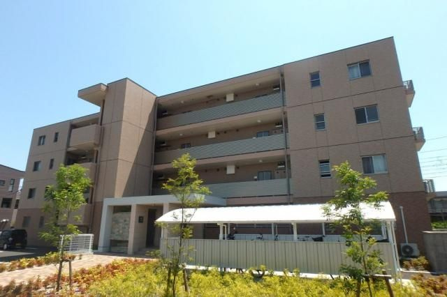 グロワールＭの外観