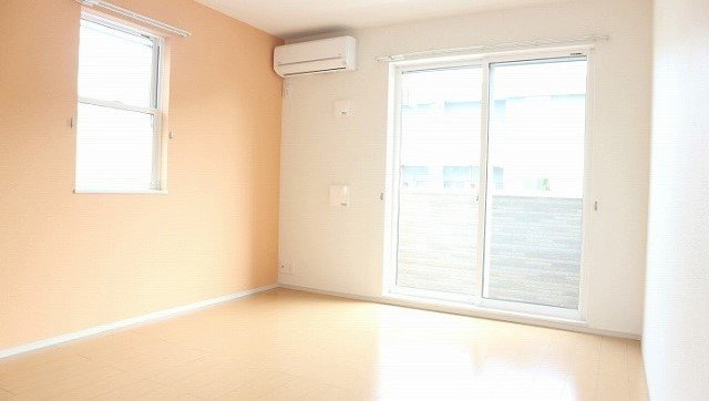 フィールドレジデンスⅡの居間・リビング