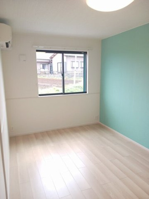 【内装】 | ティーフェス・フェルト