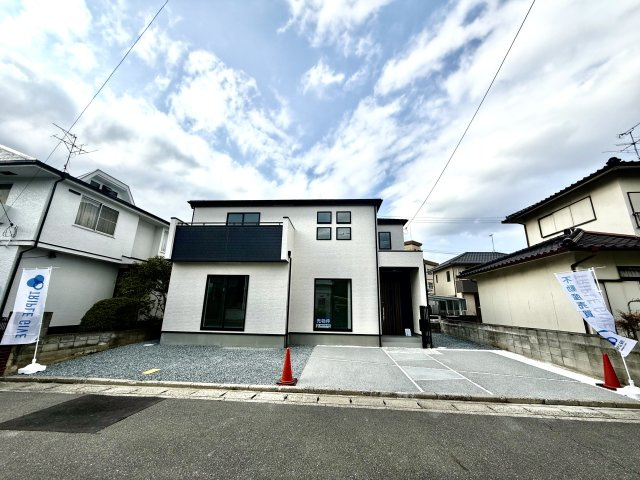 中区円山2期の外観パース|来客時も便利な広々駐車場