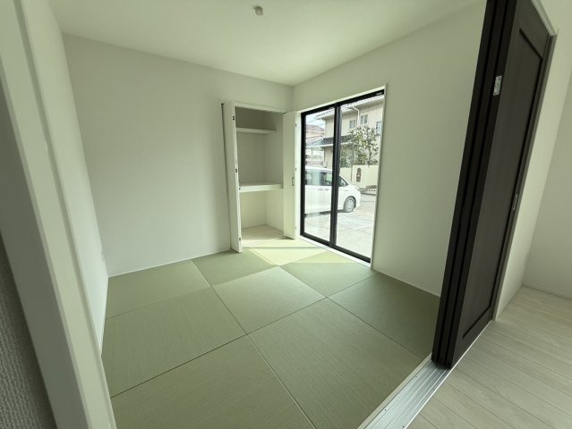 中区円山2期の和室|小さなお子様のお昼寝や来客時も便利です