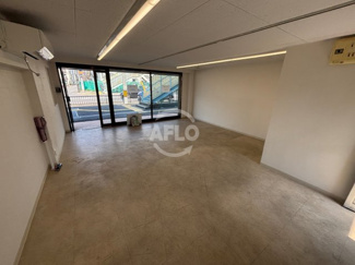 【居間・リビング】 | 吹東町1階店舗 | 吹東町１階店舗　内装