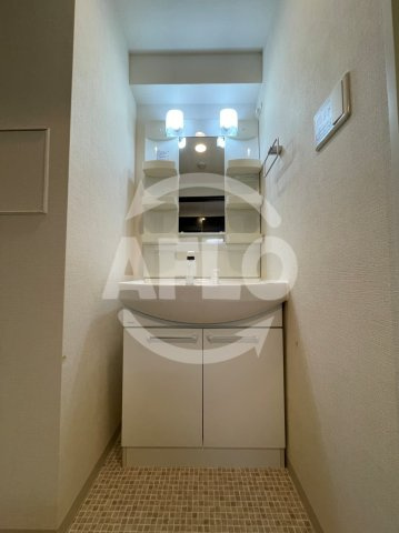 グランジュテ住吉の独立洗面台|グランジュテ住吉