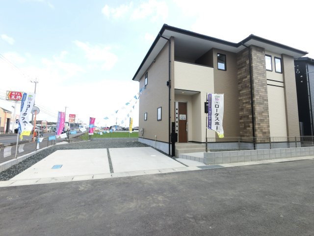 三養基郡みやき町大字白壁3期　8号棟の外観|車2台駐車可能