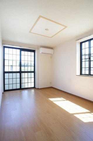 レジデンス２４　Ｄ棟の居間・リビング