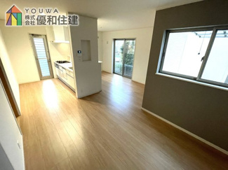 【居間・リビング】 | 中古戸建　神戸市西区枝吉４丁目