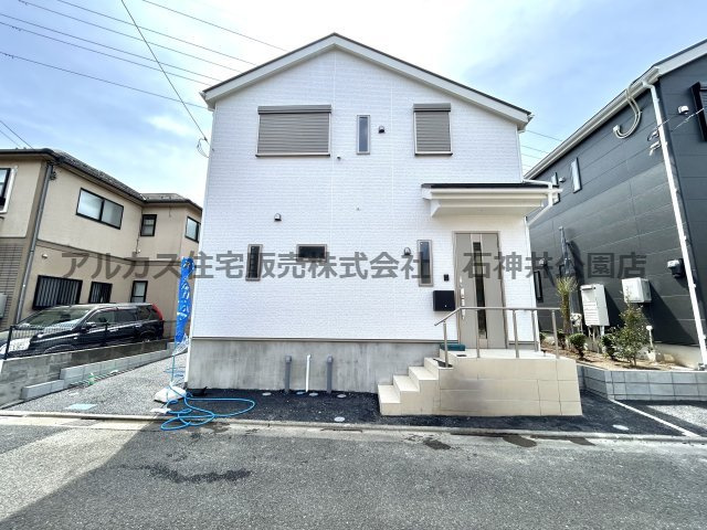 練馬区大泉町３丁目　新築一戸建　西武池袋線　大泉学園の駐車場