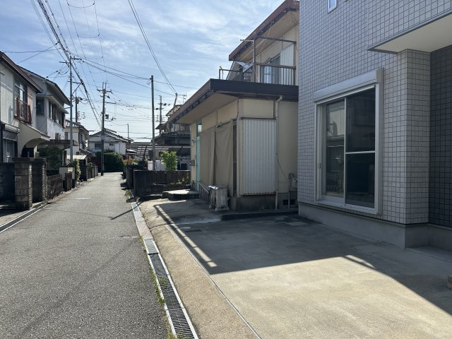 明石市大久保町大窪戸建の前面道路含む現地写真