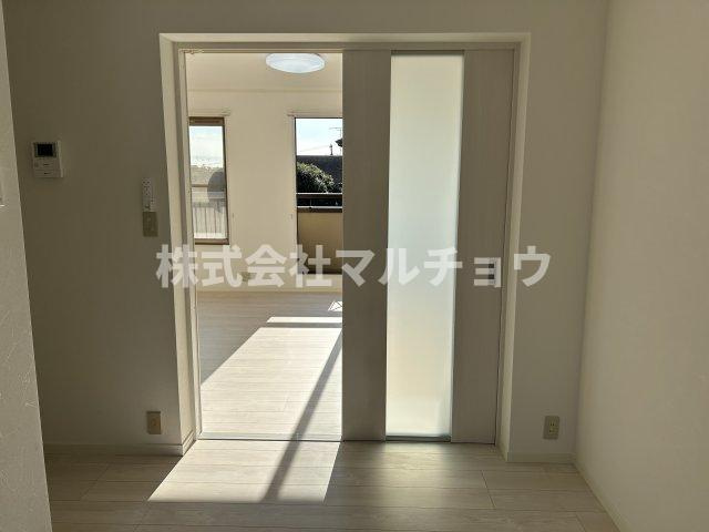 メゾンアルバＢの居間・リビング|おしゃれな居間です