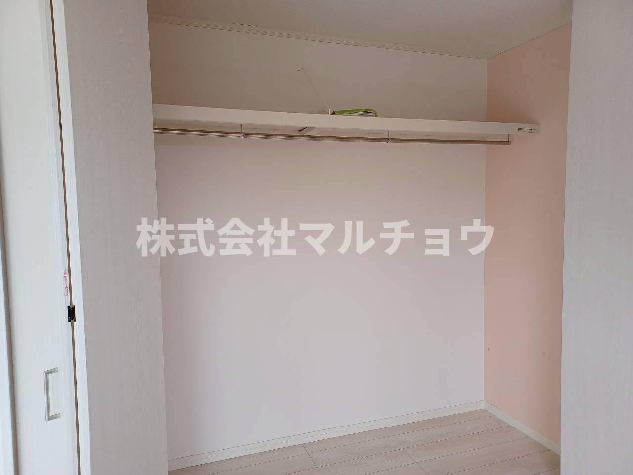 メゾンアルバＢの収納|こまごまとしたものを収納できそうですね