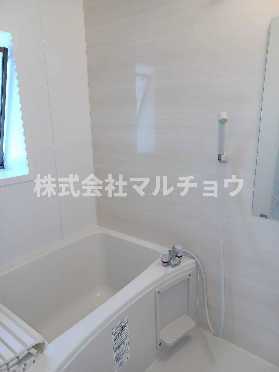 メゾンアルバＢの浴室|落ち着いた空間のお風呂です