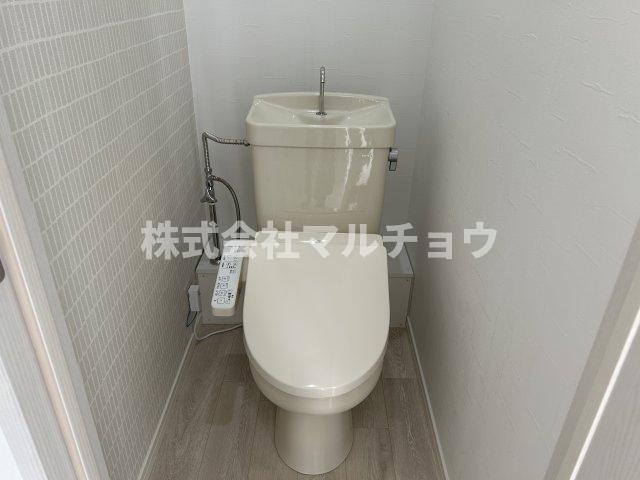 メゾンアルバＢのトイレ|落ち着いたトイレです
