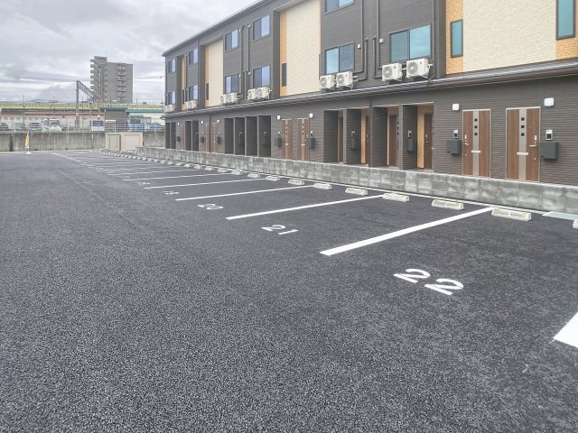 KD深町の駐車場