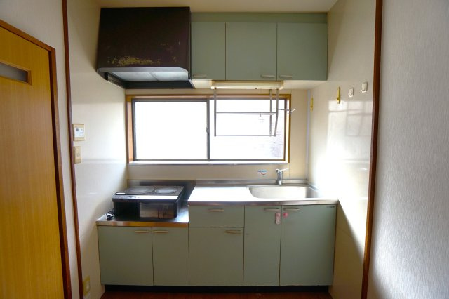 有楽町貸家のキッチン