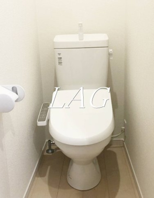 【トイレ】 | アルビネスコート | トイレです。
