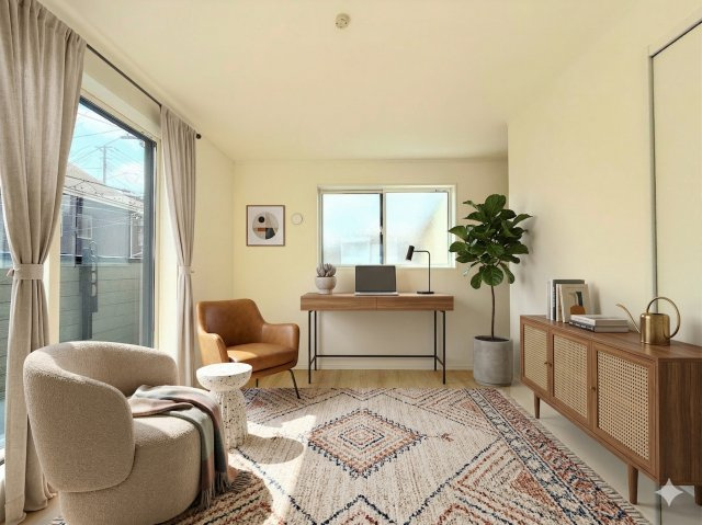 保土ケ谷区境木本町　新築戸建の洋室|◆室内はいつも明るい印象なので気持ちの良い朝を迎えられます。各部屋にはクローゼットを完備しており、収納が多いお家はすっきりして快適空間です。(家具はイメージです)