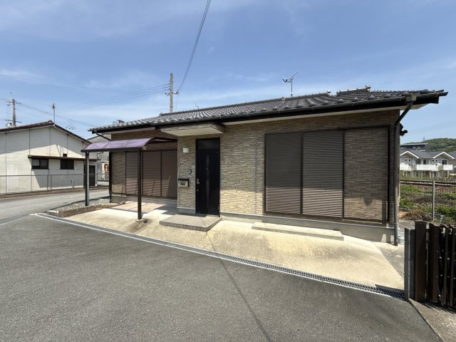 青山戸建の外観