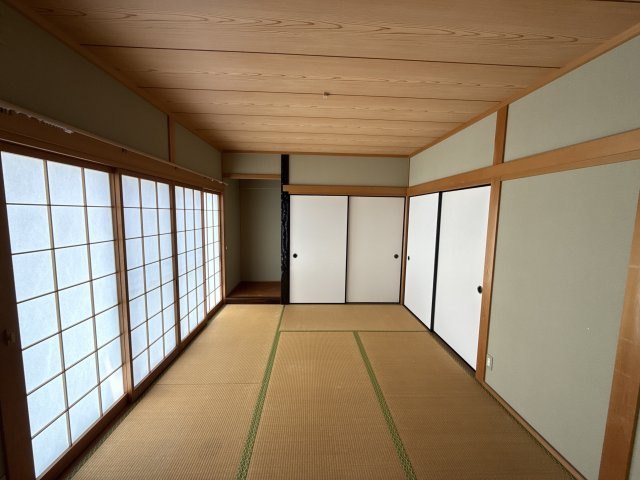 青山戸建の寝室
