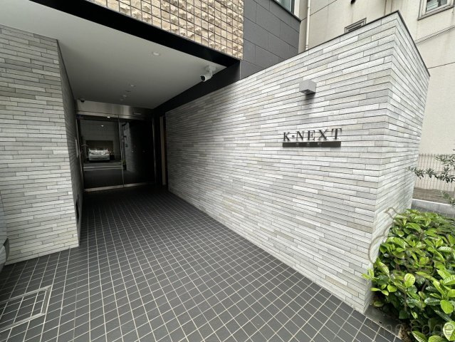 K-NEXT・南森町のエントランス