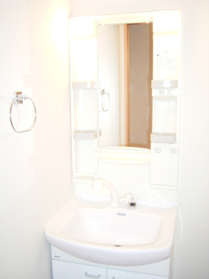 【独立洗面台】 | エルメゾン花の木