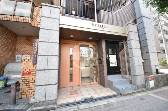 プレステージ靭公園のエントランス|プレステージ靭公園　エントランス