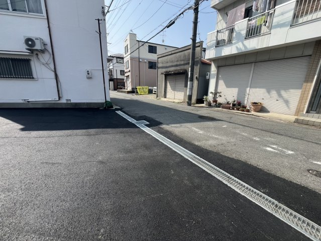 尼崎市久々知３丁目の駐車場