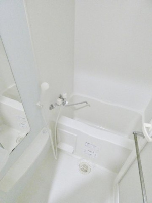 【浴室】 | インテンション | 同物件別号室参考写真