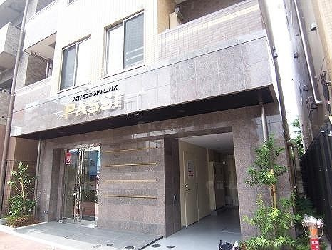 ＡＲＴＥＳＳＩＭＯ　ＬＩＮＫ　ＰＡＳＳＩのエントランス