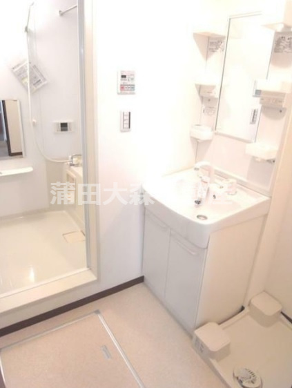 Regolithレゴリスの洗面所