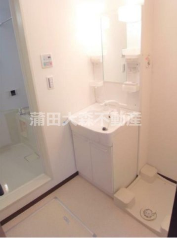 Regolithレゴリスの洗面所|洗面脱衣所　独立洗面台