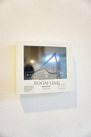 シャーンティ・エーカムの設備|モニター付きインターホンです。